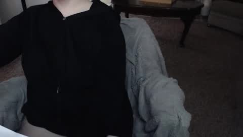 SKYLE   online show from December 2025 03:30:02 PM