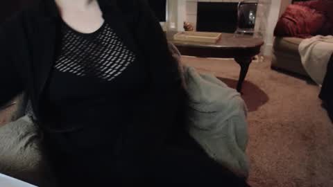 SKYLE   online show from January 2026 05:38:02 PM