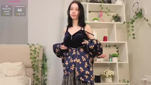 Snapshot of skyemcguire chatting on April 2026 04:15:02 PM Melissa online show from April 2026 04:15:02 PM