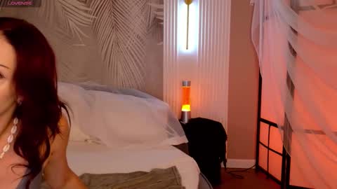 Ann online show from October 2025 05:22:02 PM