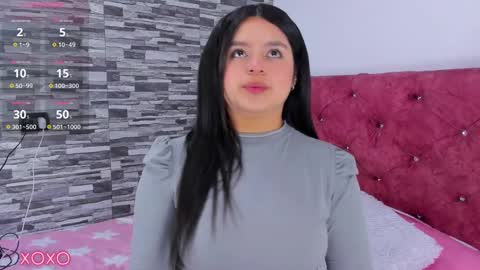 Snapshot of skyhotgirl chatting on March 2025 06:44:01 PM Sky online show from March 2025 06:44:01 PM