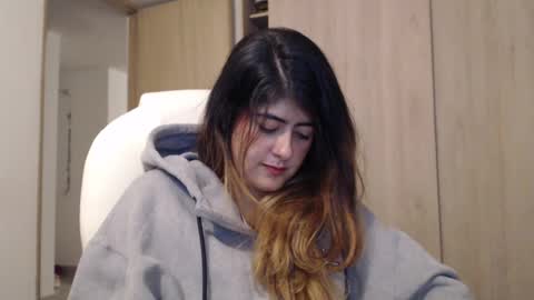 Skyler online show from February 2025 01:36:01 AM