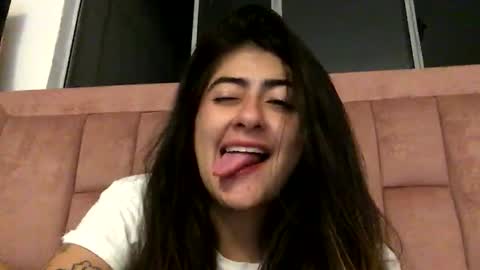 Skyler online show from May 2026 06:43:02 AM