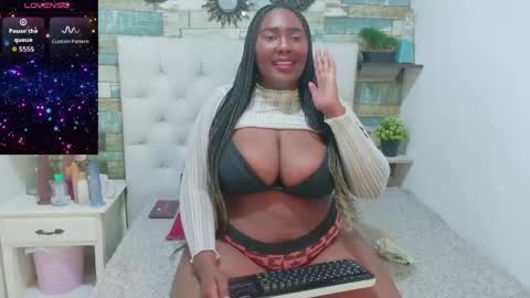 Snapshot of skyler_naomi chatting on April 2026 02:34:01 PM skyler_naomi online show from April 2026 02:34:01 PM
