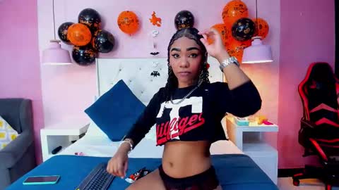 skylerbloom online show from October 2025 03:07:02 AM