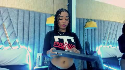 skylerbloom online show from March 2026 03:41:02 AM