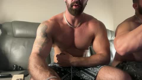 Snapshot of skylerflexes chatting on June 2026 03:25:01 AM Skyler Flexes online show from June 2026 03:25:01 AM