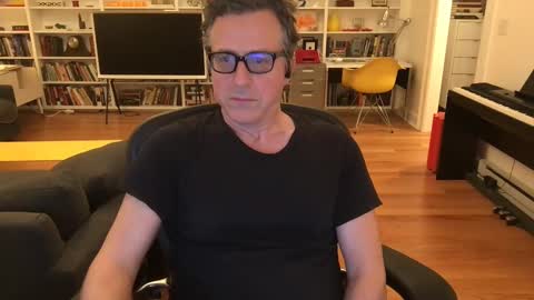 Snapshot of skyline3371 chatting on February 2025 07:44:01 AM Skyline3371 online show from February 2025 07:44:01 AM