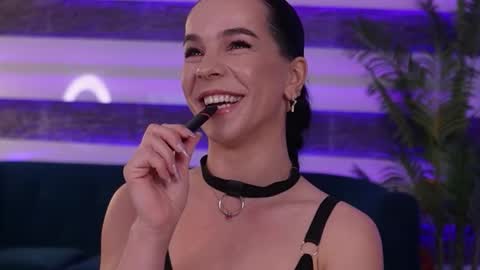 Snapshot of skymusee_ chatting on February 2026 01:51:01 PM Chris online show from February 2026 01:51:01 PM