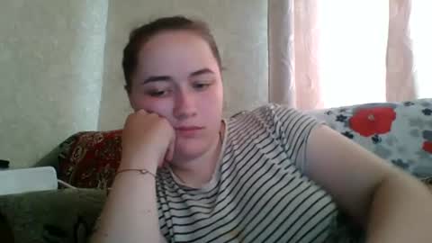Snapshot of skyressie333 chatting on June 2026 07:29:02 AM skyressie333 online show from June 2026 07:29:02 AM