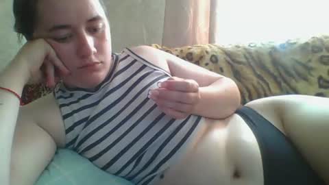 Snapshot of skyressie333 chatting on June 2026 06:52:01 AM skyressie333 online show from June 2026 06:52:01 AM