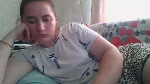 Snapshot of skyressie333 chatting on July 2026 08:20:01 AM skyressie333 online show from July 2026 08:20:01 AM