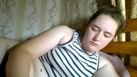 Snapshot of skyressie333 chatting on July 2026 07:10:02 PM skyressie333 online show from July 2026 07:10:02 PM