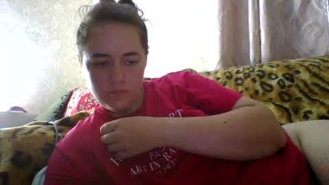 Snapshot of skyressie333 chatting on August 2026 02:21:01 AM skyressie333 online show from August 2026 02:21:01 AM