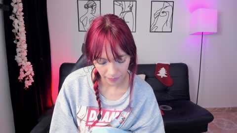 Snapshot of skyssoul chatting on December 2024 10:45:01 PM cielo     online show from December 2024 10:45:01 PM