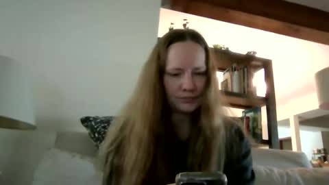 Sky Winters online show from October 2025 12:24:02 PM