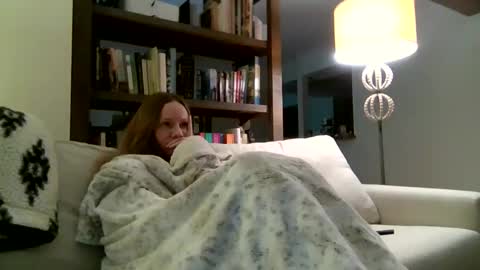 Sky Winters online show from October 2025 09:36:02 PM