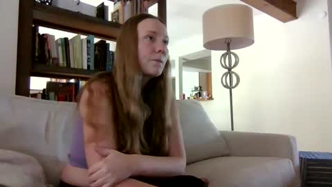 Sky Winters online show from October 2025 02:56:02 PM