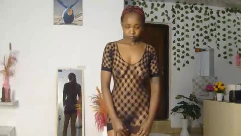 Snapshot of skyy_brown chatting on June 2026 02:53:01 AM Bella online show from June 2026 02:53:01 AM