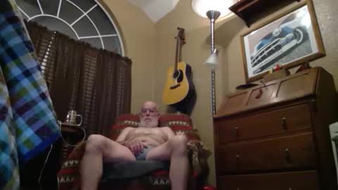 sladeisnaked online show from December 2025 10:33:01 AM