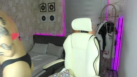 Snapshot of slaughtyalexxx chatting on February 2025 07:04:02 AM Alexandria my love online show from February 2025 07:04:02 AM