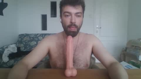 Snapshot of slavic_sword chatting on May 2026 03:41:01 PM slavic_sword online show from May 2026 03:41:01 PM