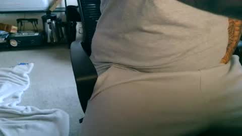 Snapshot of sleek0120 chatting on January 2026 01:16:02 PM sleek0120 online show from January 2026 01:16:02 PM