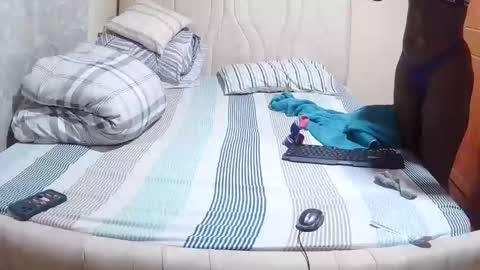 Snapshot of slender_sweetbabe chatting on June 2026 11:27:02 AM slender_sweetbabe online show from June 2026 11:27:02 AM