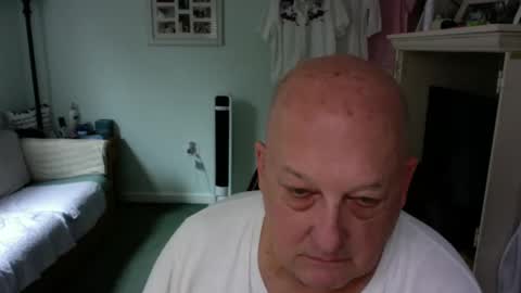 slick50000 online show from October 2025 07:03:02 PM