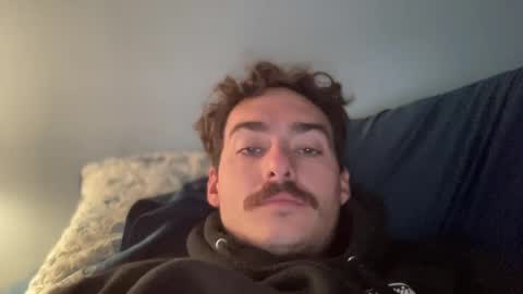 Snapshot of slickmass chatting on December 2024 06:17:02 PM SlickMass online show from December 2024 06:17:02 PM