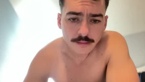 Snapshot of slickmass chatting on February 2025 02:25:01 AM SlickMass online show from February 2025 02:25:01 AM