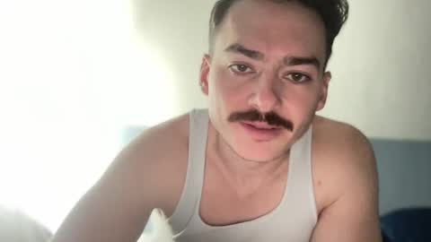 Snapshot of slickmass chatting on March 2025 02:04:02 AM SlickMass online show from March 2025 02:04:02 AM