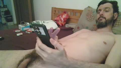 Snapshot of slim38 chatting on April 2026 03:41:01 AM Alin online show from April 2026 03:41:01 AM