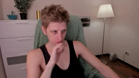 Andy online show from October 2025 08:01:01 AM