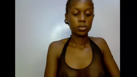 Snapshot of slim_candy12 chatting on May 2026 08:37:01 PM Lily online show from May 2026 08:37:01 PM