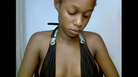 Snapshot of slim_candy12 chatting on July 2026 07:23:01 AM Lily online show from July 2026 07:23:01 AM