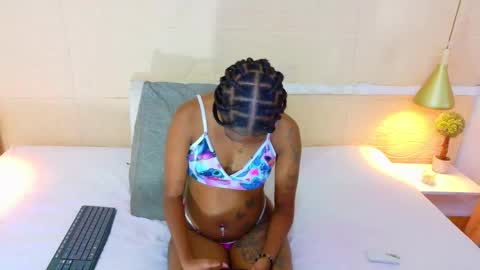 Snapshot of slim_chocobar18 chatting on February 2026 01:20:01 PM slim_chocobar18 online show from February 2026 01:20:01 PM