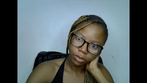 Snapshot of slim_ebonypet chatting on June 2026 10:03:01 AM Crystal online show from June 2026 10:03:01 AM