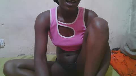 Snapshot of slim_girl3 chatting on May 2026 05:24:02 AM slim_girl3 online show from May 2026 05:24:02 AM