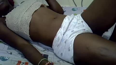 Snapshot of slim_kiteey chatting on June 2026 11:24:02 AM slim_kiteey online show from June 2026 11:24:02 AM