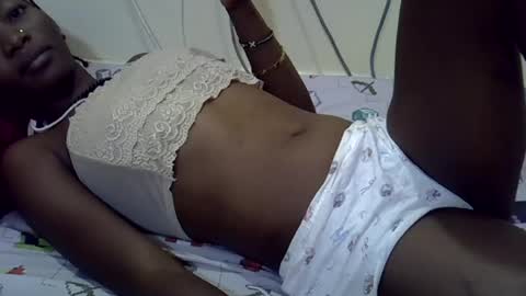 Snapshot of slim_kiteey chatting on June 2026 06:54:02 AM slim_kiteey online show from June 2026 06:54:02 AM