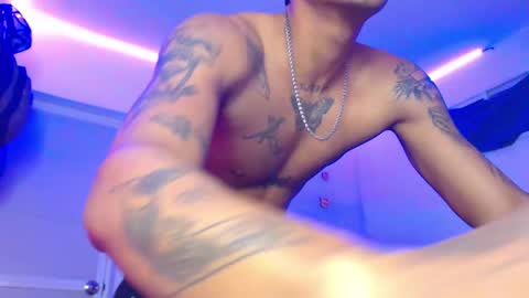 slim_master12 online show from February 2025 12:10:01 AM