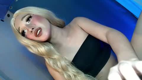 Snapshot of slim_nathalia chatting on July 2026 03:07:01 PM slim_nathalia online show from July 2026 03:07:01 PM