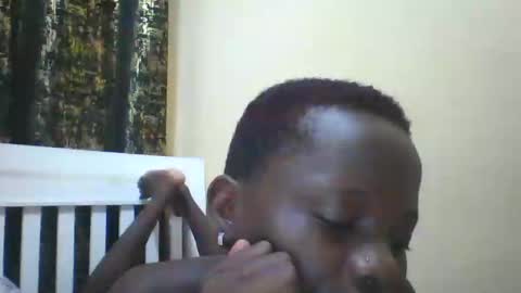 slim_petite_ebony online show from January 2025 01:00:01 AM