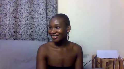 slimandthick1 online show from February 2026 04:00:02 PM