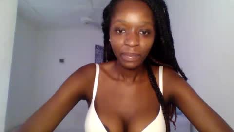 slimandthick1 online show from February 2026 08:46:01 AM