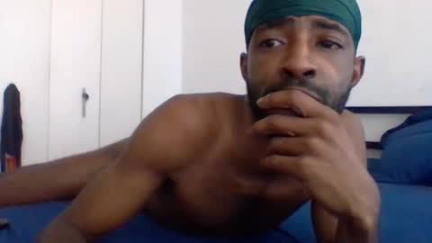 Snapshot of slimfreak86 chatting on September 2025 12:17:02 PM weshy wenot online show from September 2025 12:17:02 PM