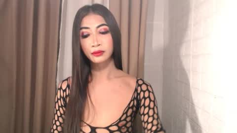 slimprettyjoira online show from July 2026 12:25:01 PM