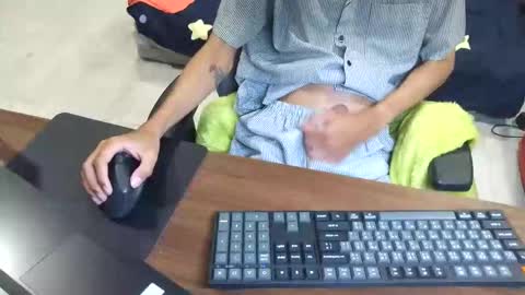 Snapshot of slimslimxxx chatting on April 2026 12:16:01 AM slimslimxxx online show from April 2026 12:16:01 AM