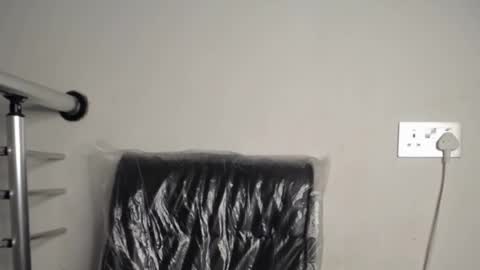 Snapshot of slimy_cunt chatting on February 2025 08:19:02 AM Jemila online show from February 2025 08:19:02 AM